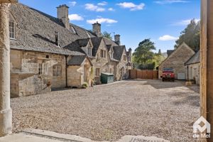 Photo 30- click for photo gallery